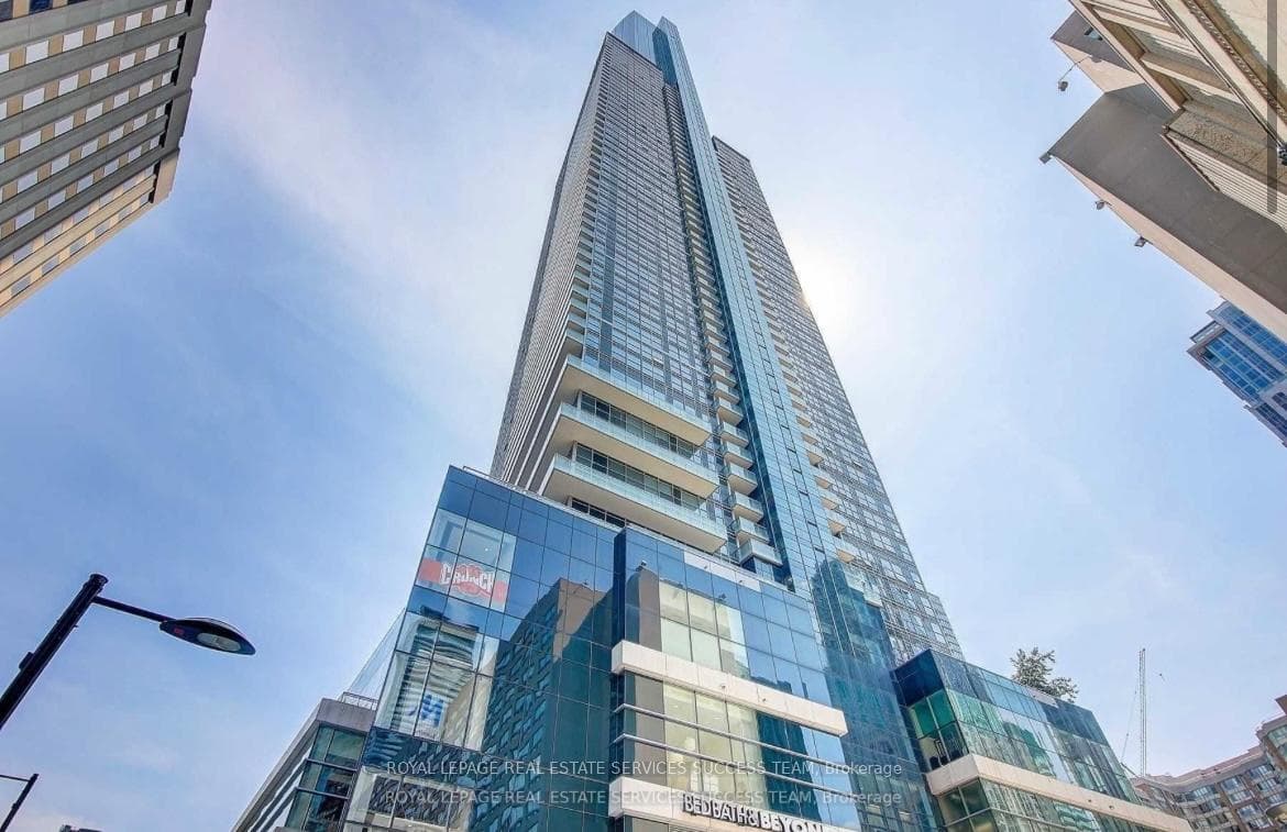 386 Yonge Street Unit 4713, Toronto C01