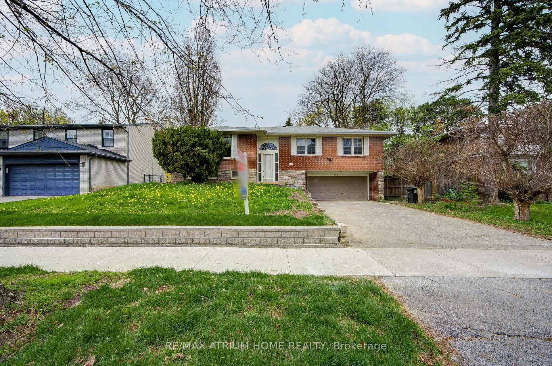 145 Fenn Avenue, Bridle Path / York Mills / Hoggs Hollow, ON M2P 1X8 - Photo 1