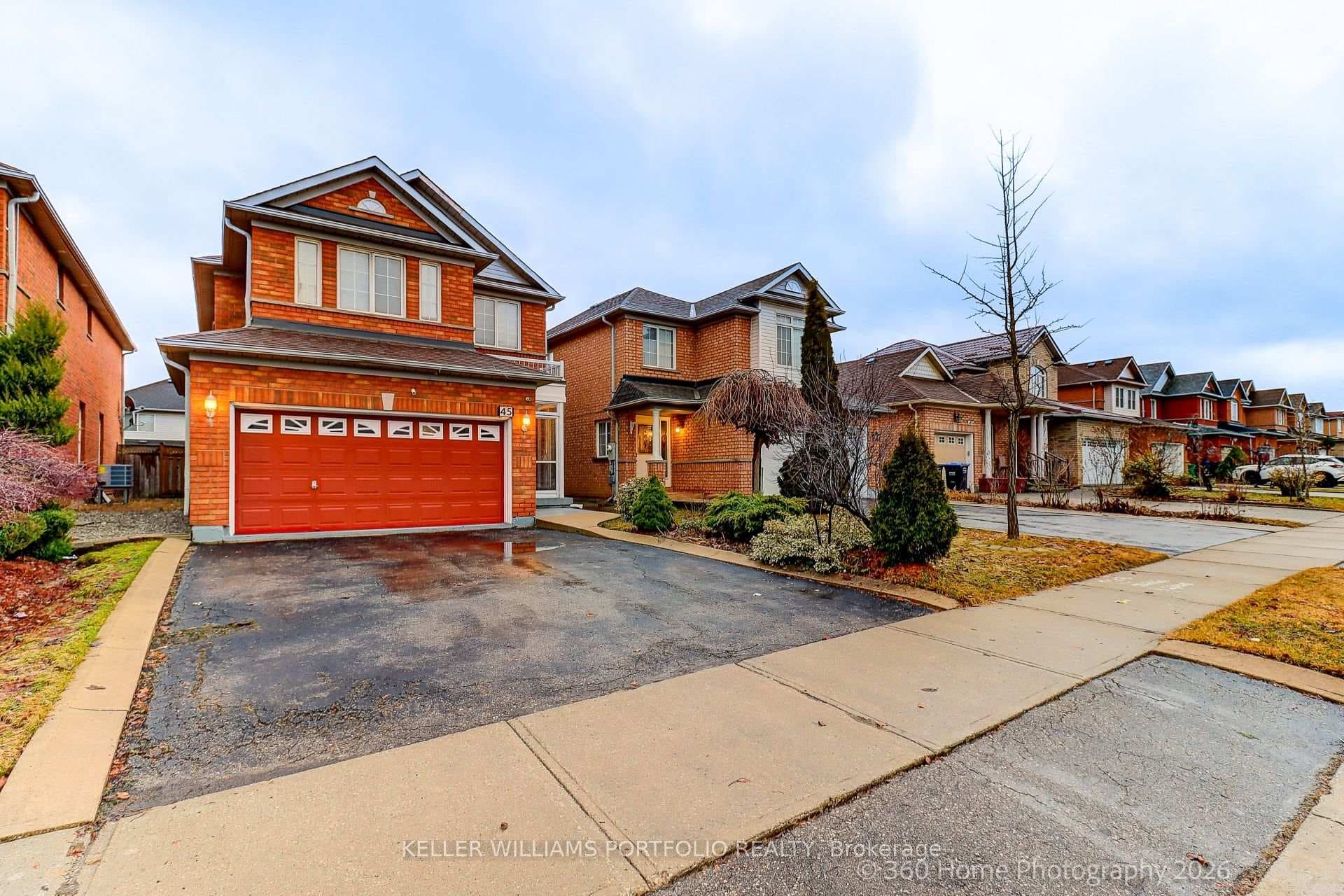 45 Olympia Crescent, Brampton, ON L6X 4W2 - Photo 1