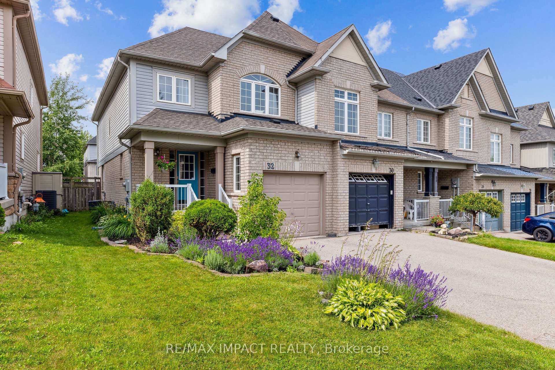32 Dodds Square, Clarington