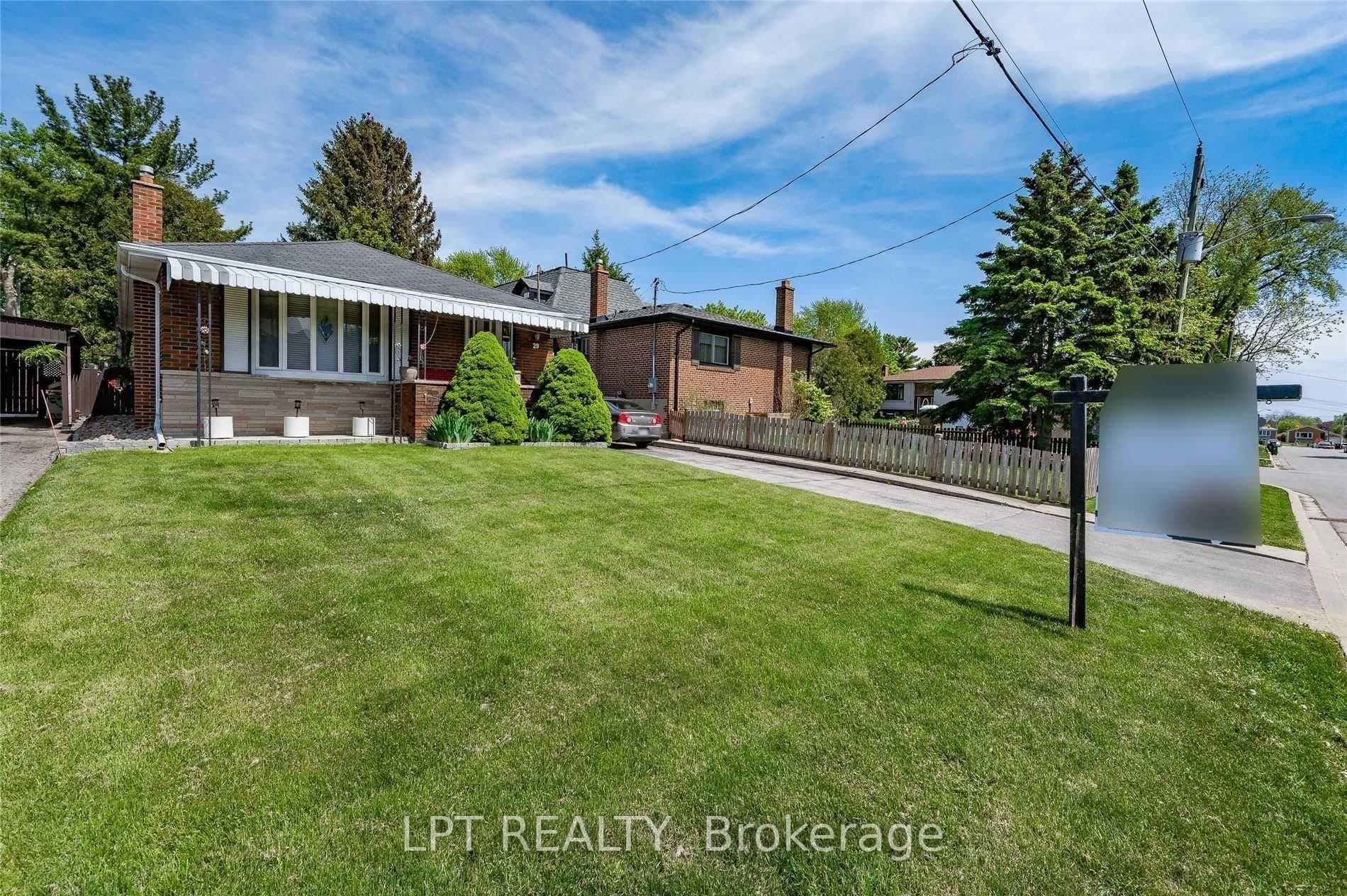 29 Jeanette Street Unit Main, Scarborough Town Centre, ON M1M 3G3 - Photo 1