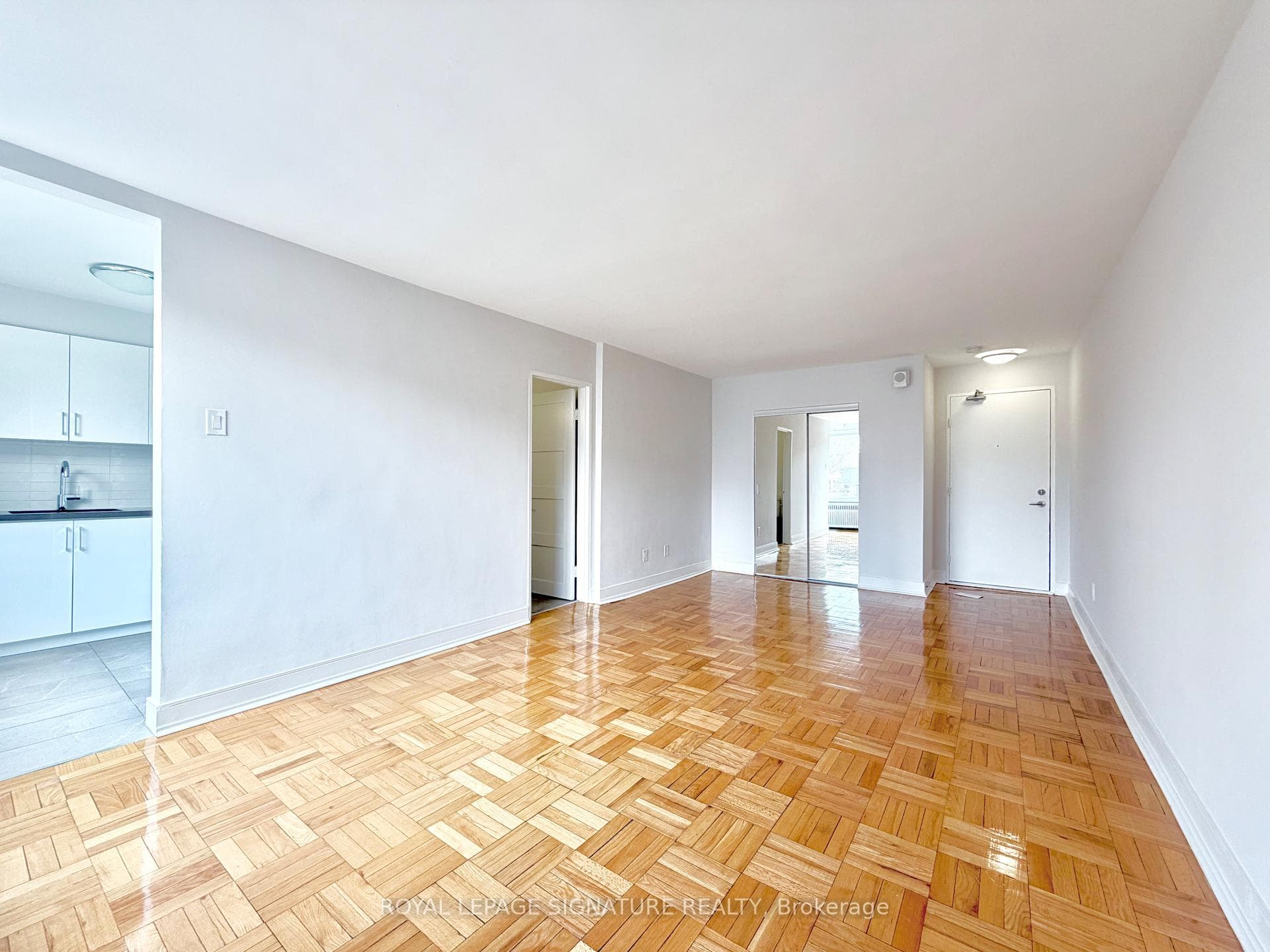 1545 Bathurst Street Unit 402, Forest Hill / Deer Park, ON M5P 3H6 - Photo 1