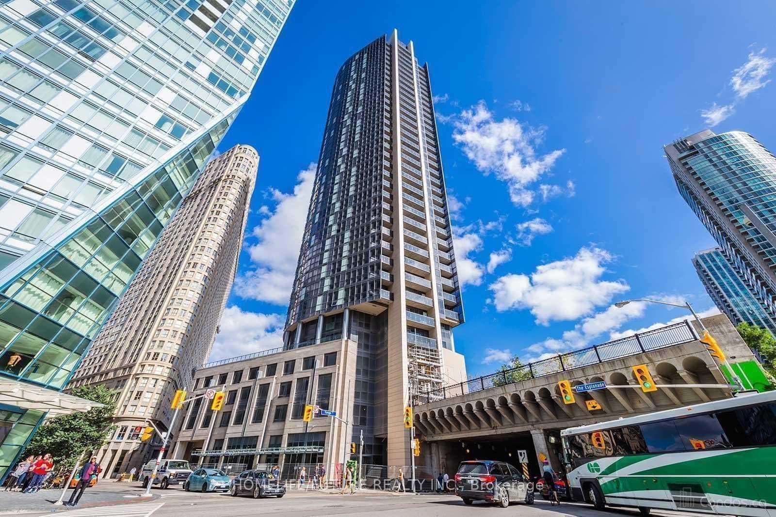 1 The Esplanade Drive Unit 2909, Regent Park / Cabbagetown / St. James Town, ON M5E 0A8 - Photo 1