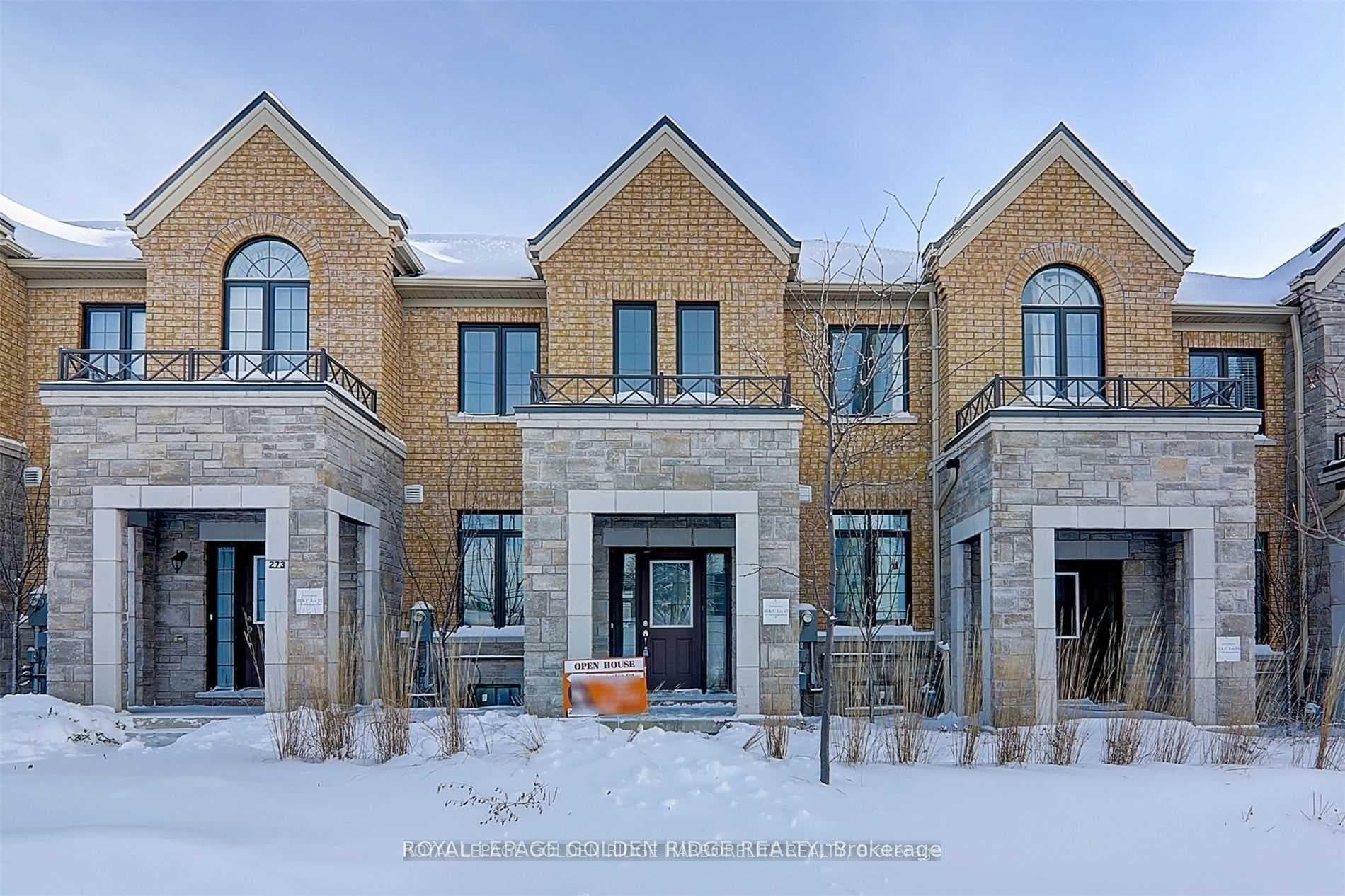 275 Bloomington Road, Richmond Hill