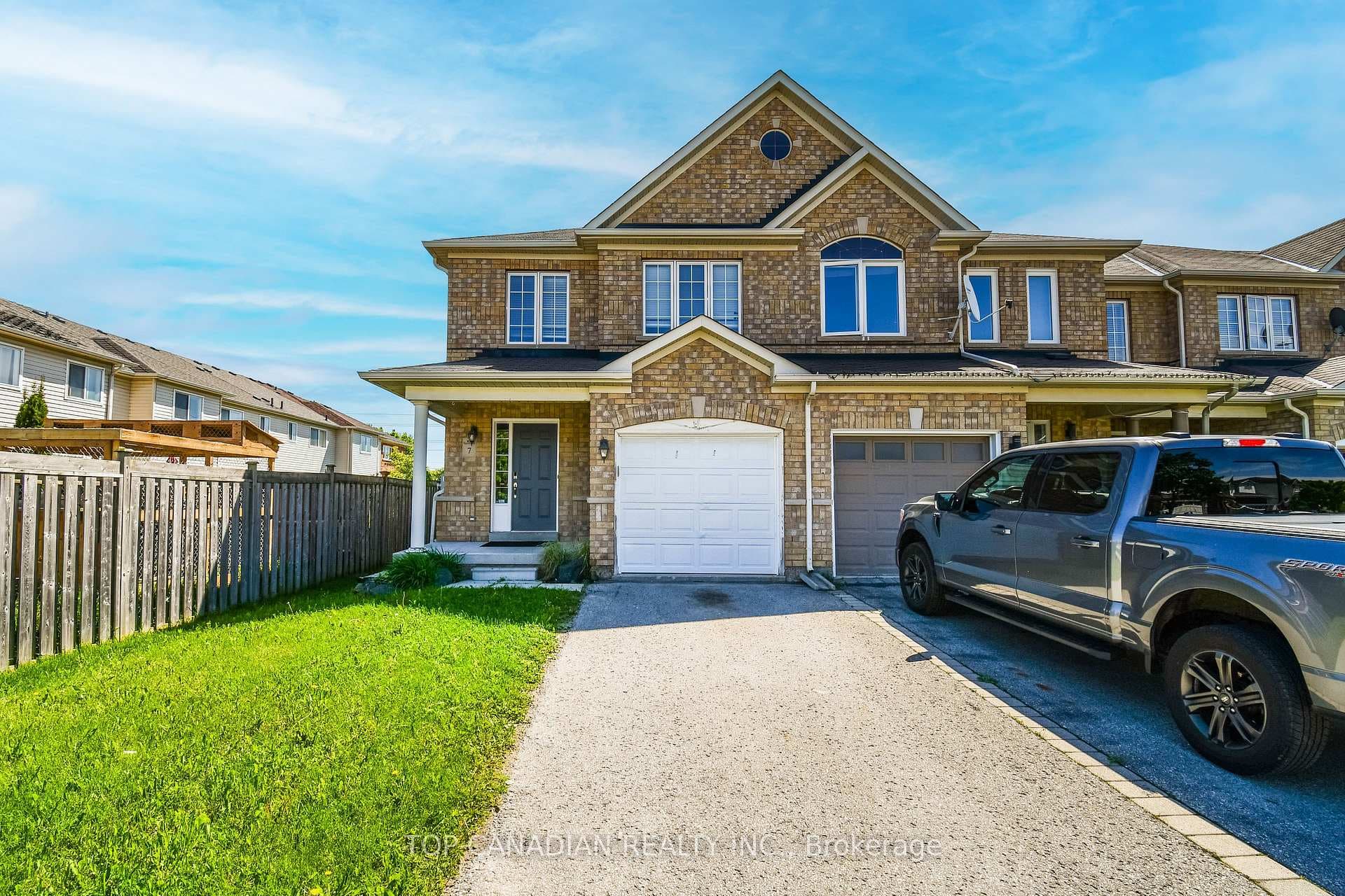 7 Lake Crescent, Barrie