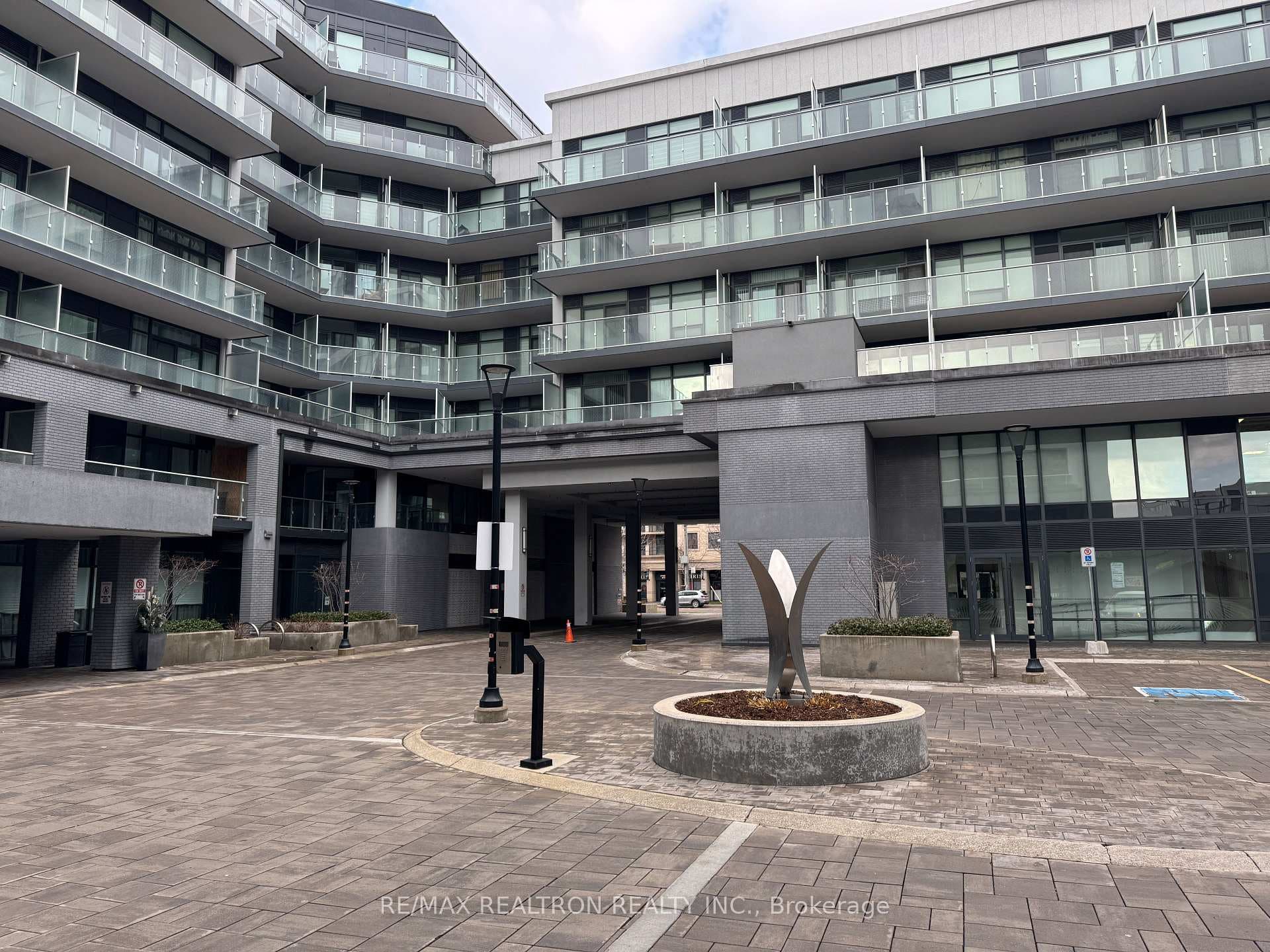 621 Sheppard Avenue Unit 219, Hillcrest Village / Bayview Village, ON M2K 0G4 - Photo 1