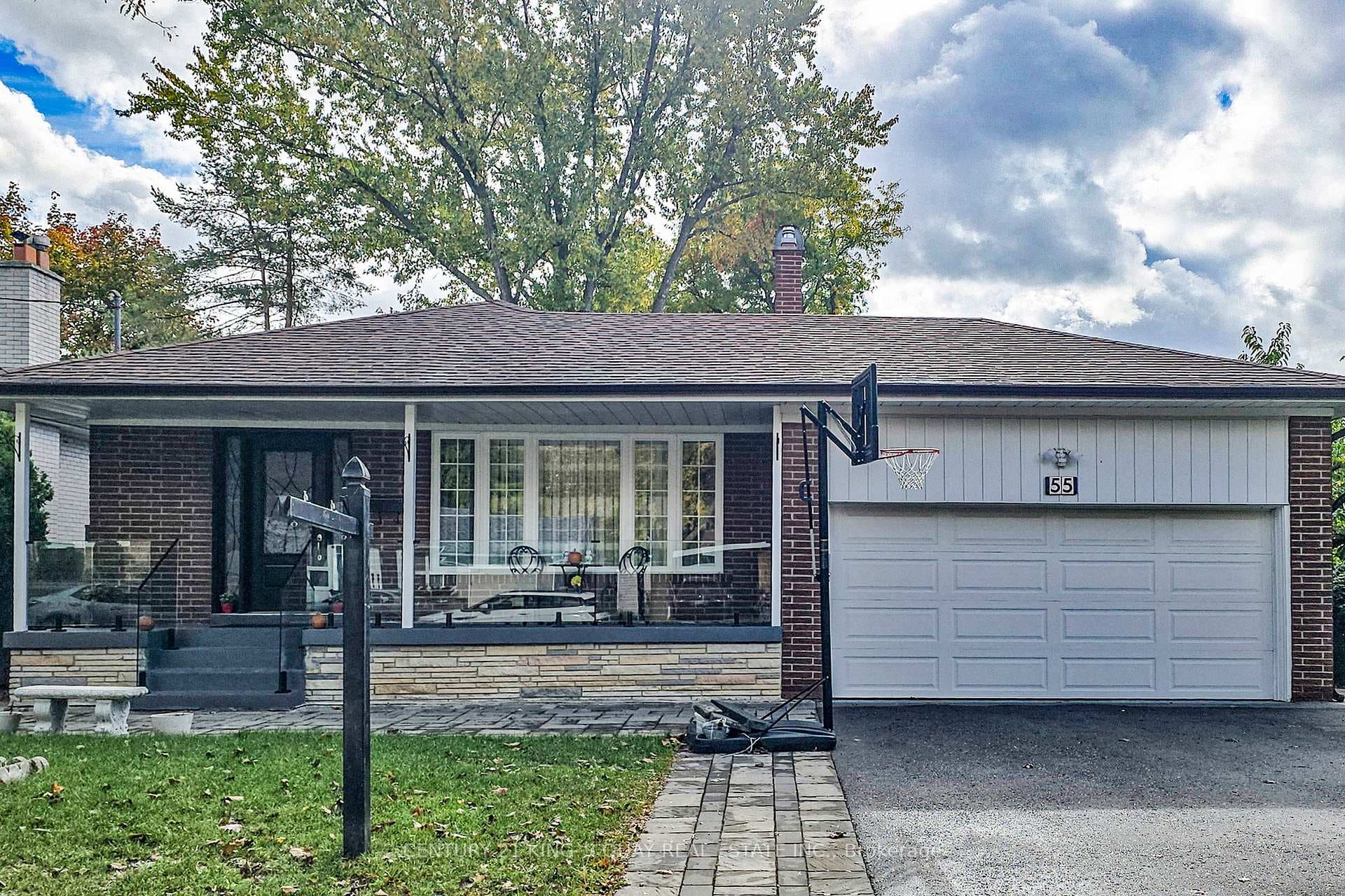 55 Lesgay Crescent, Hillcrest Village / Bayview Village, ON M2J 2J2 - Photo 1