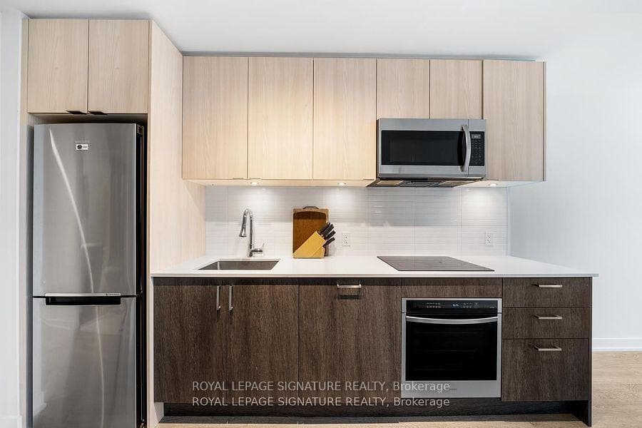 1928 Lake Shore Boulevard Unit 2115, High Park / Junction / Roncesvalles, ON M6S 0B1 - Photo 1