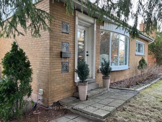 284 Appleby Line, Burlington