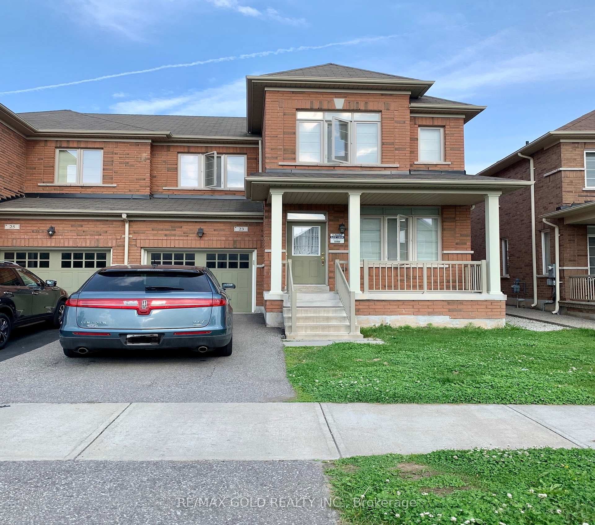 23 Baby Pointe Trail, Brampton, ON L7A 0W3 - Photo 1