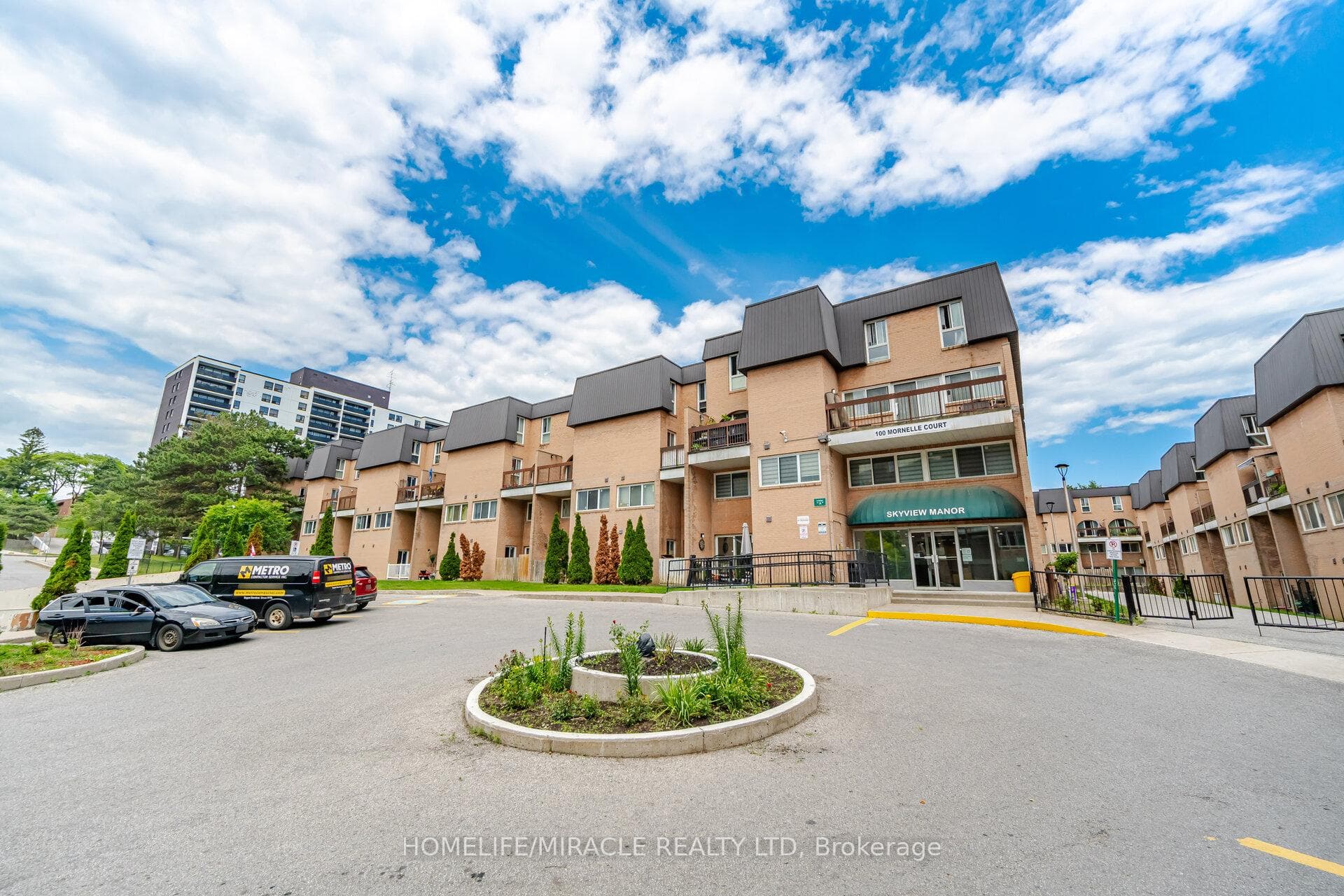 100 Mornelle Court Unit 2051, Scarborough (West Hill / Highland Creek), ON M1E 4X2 - Photo 1