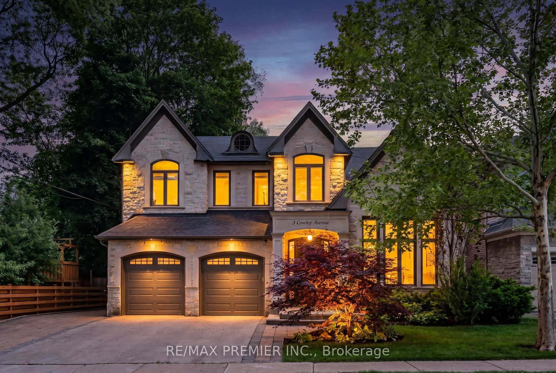 3 Cowley Avenue, Etobicoke (Islington / Rexdale), ON M9B 2C9 - Photo 1