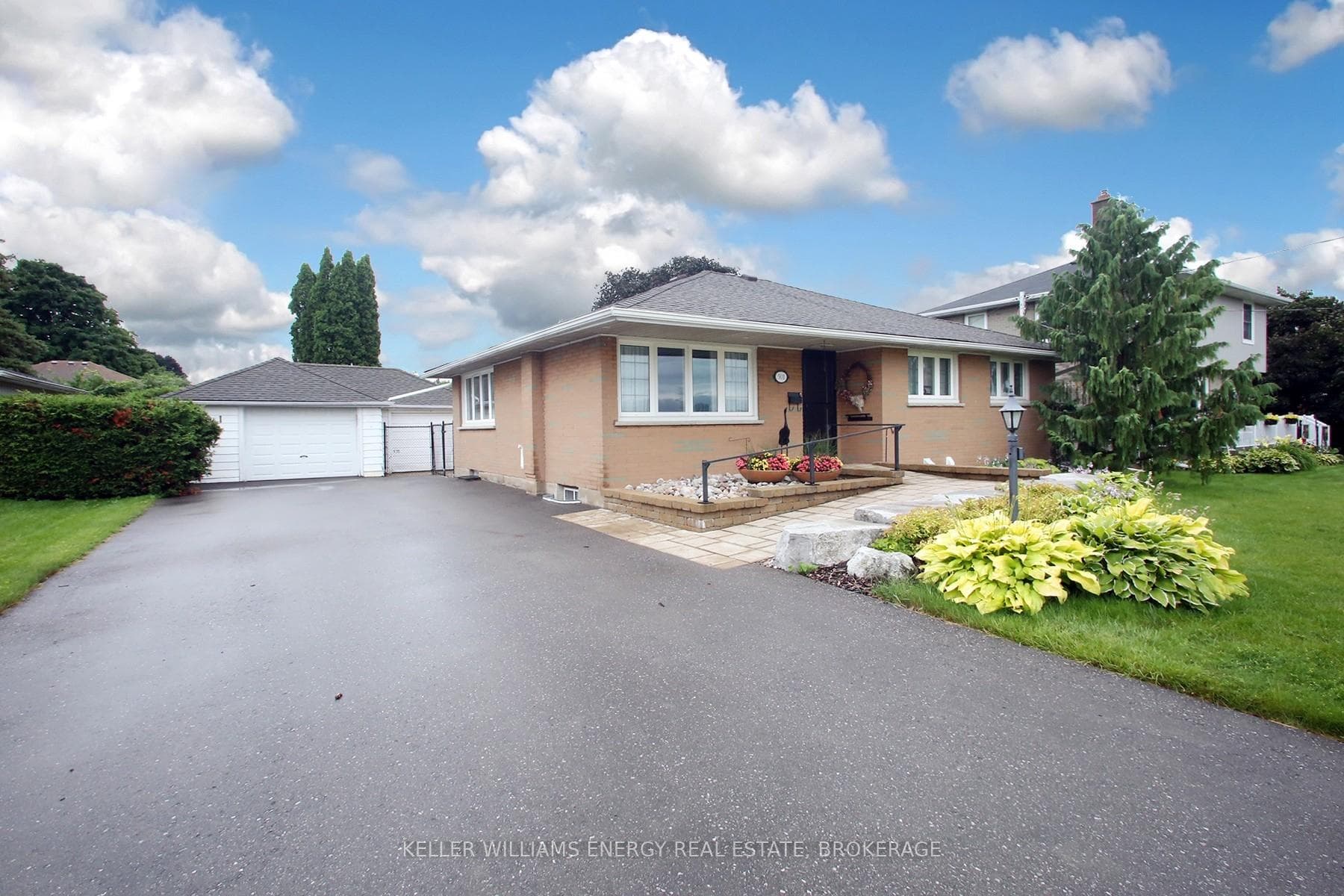 501 Kelly Avenue Unit Bsmnt, Oshawa