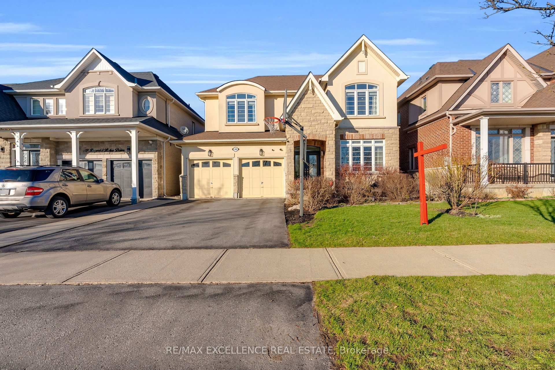 40 Imperial Lakes Drive, Brampton