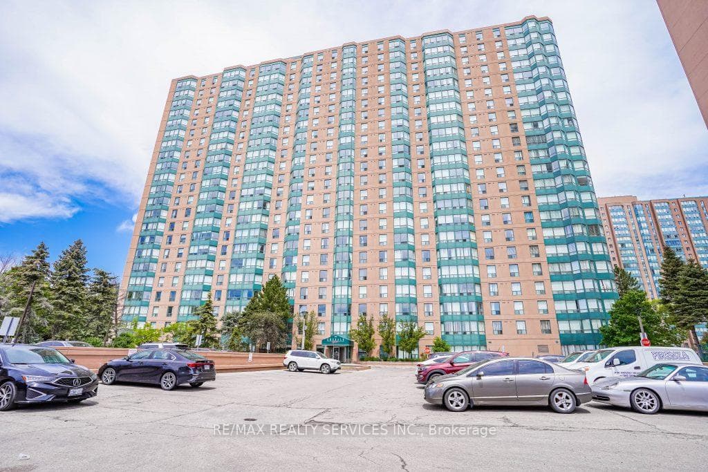 135 Hillcrest Avenue Unit 916, Mississauga, ON L5B 4B1 - Photo 1