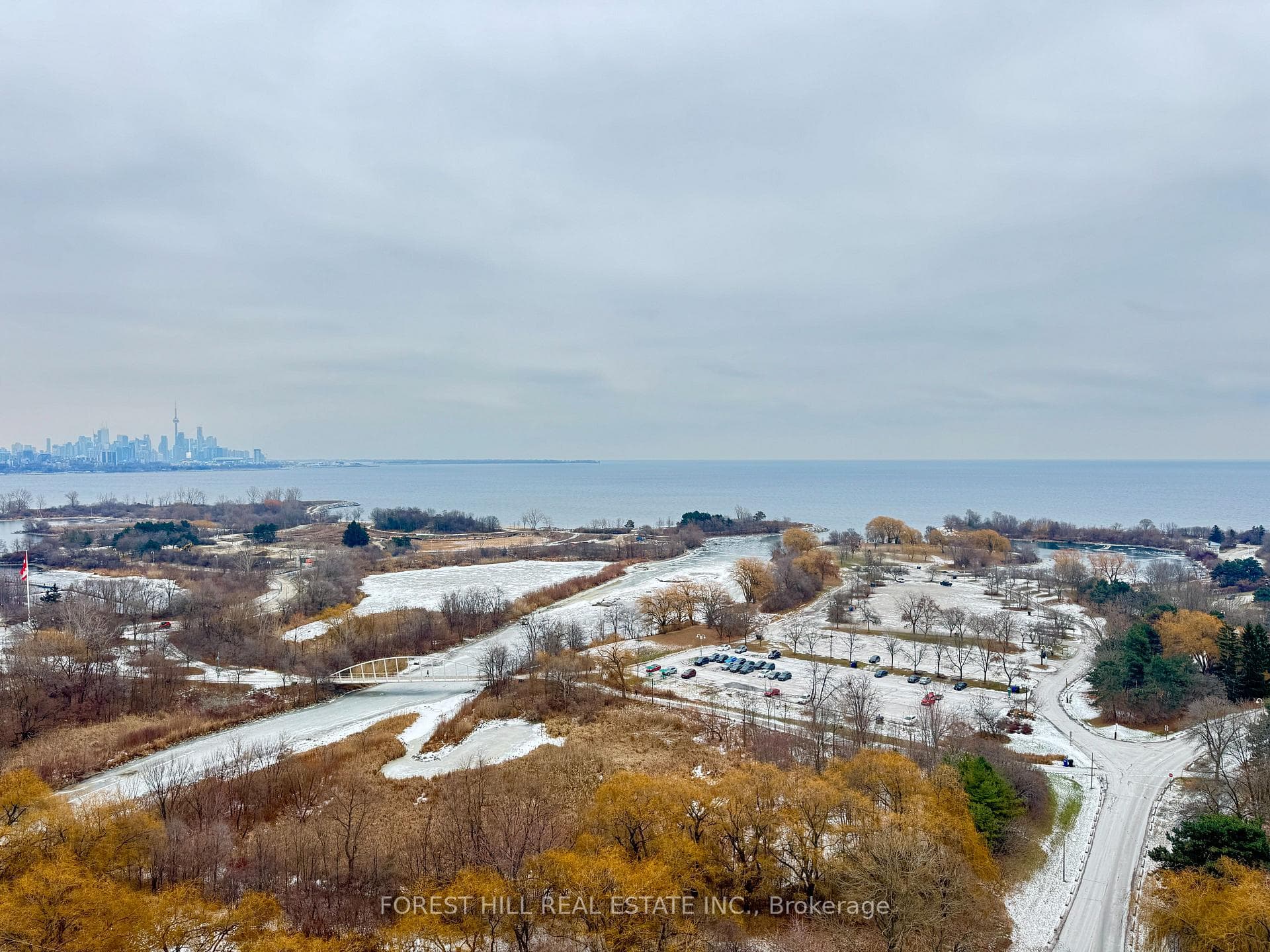 2240 Lake Shore Boulevard Unit 1806, Liberty Village / Parkdale / South Parkdale, ON M8V 0B1 - Photo 1