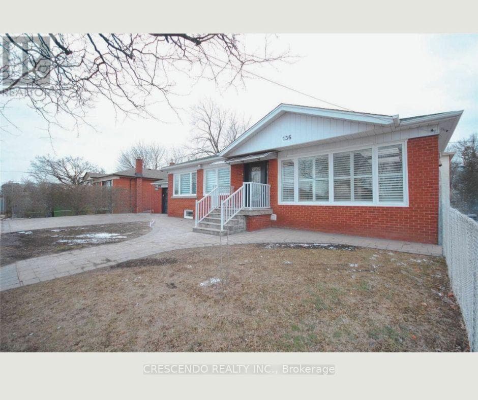 136 Wye Valley Road, Dorset Park / Kennedy Park, ON M1P 2B1 - Photo 1