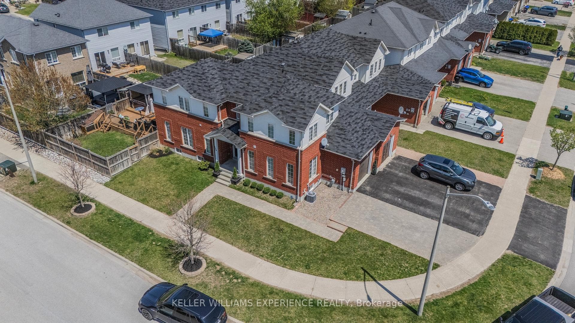 129 Stonemount Crescent, Essa