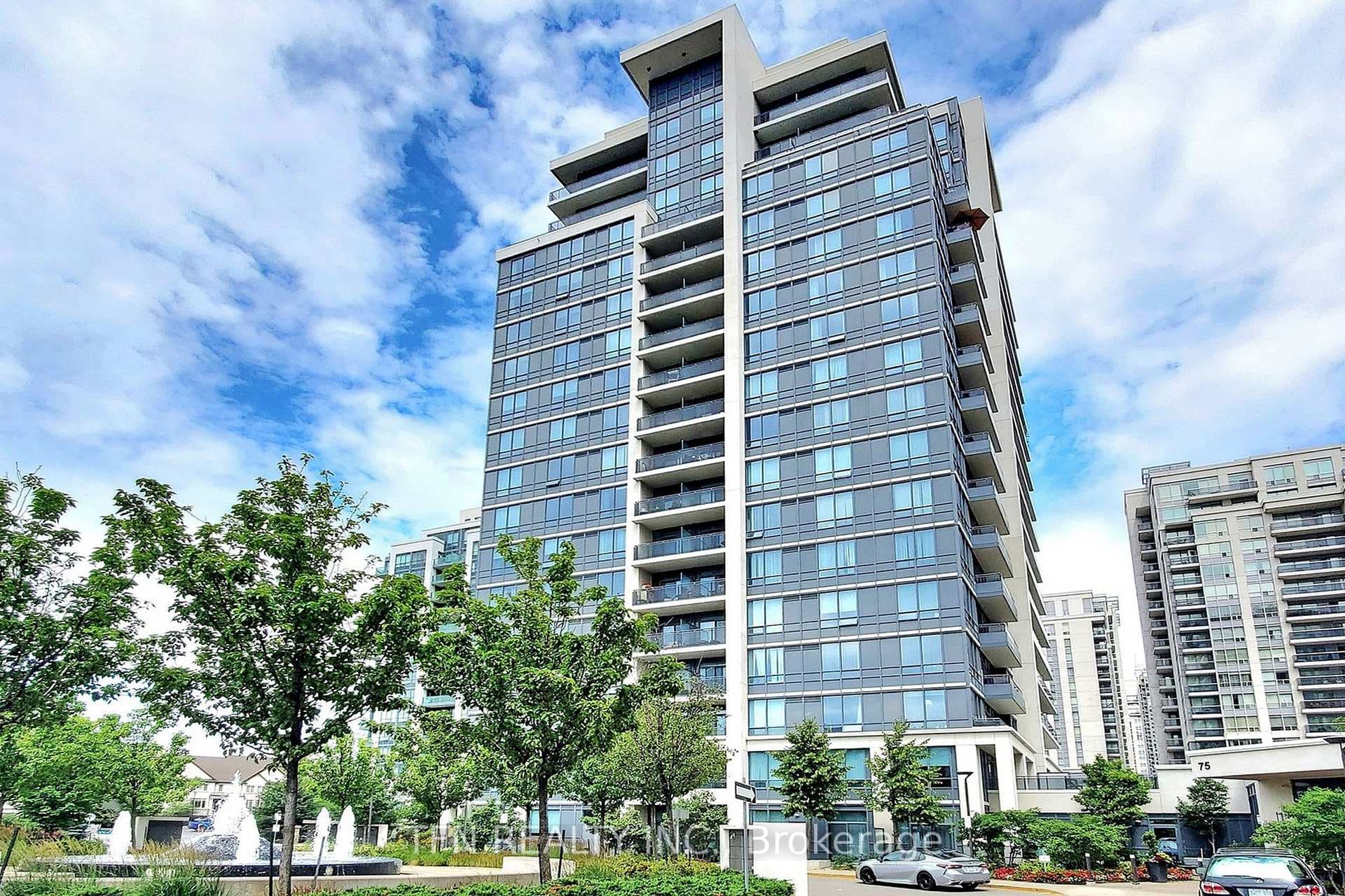 75 North Park Road Unit 206, Vaughan, ON L4J 0H8 - Photo 1