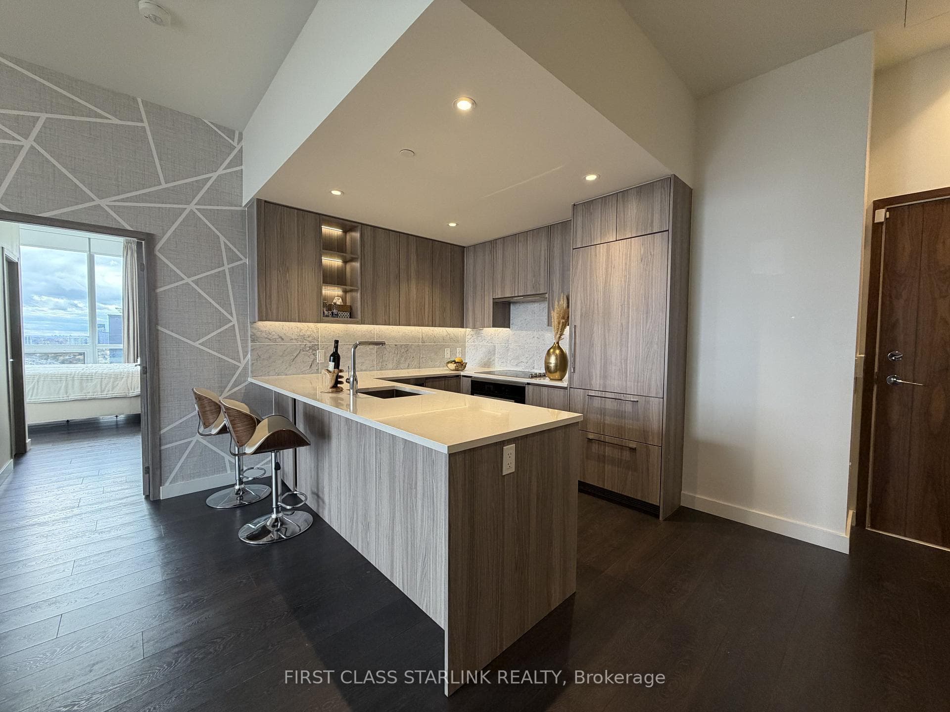 85 Mcmahon Drive Unit 3803, Hillcrest Village / Bayview Village, ON M2K 0H1 - Photo 1