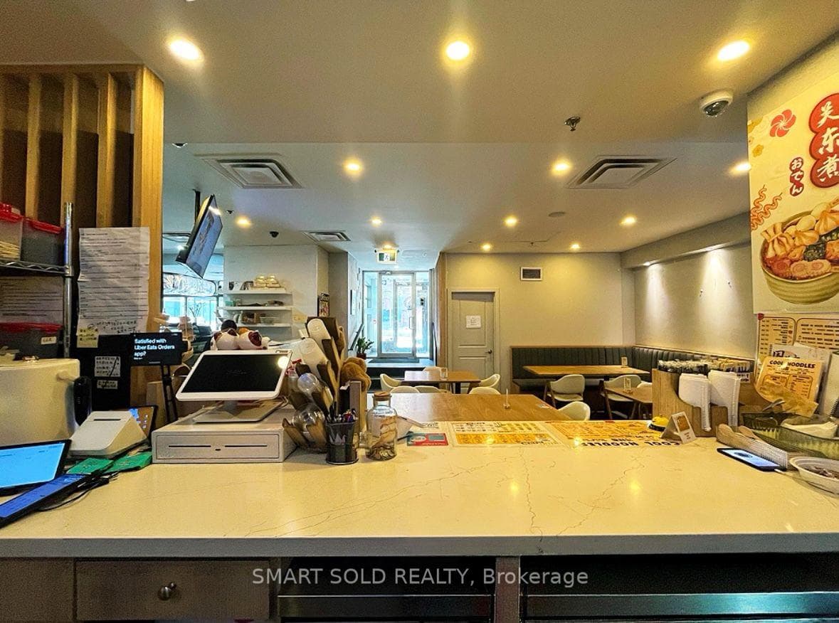 265 Enfield Pl Place Unit A100, Mississauga, ON L5B 3Y7 - Photo 1