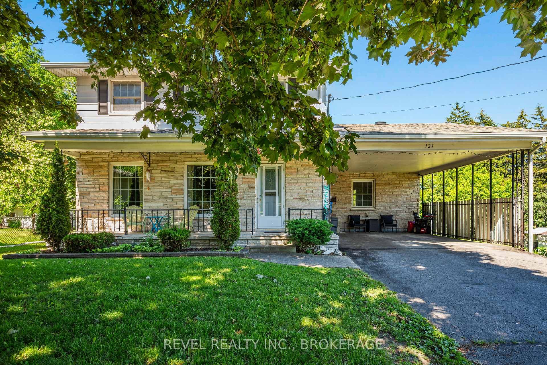 121 Union Street, Greater Napanee, ON K7R 2W2 - Photo 1