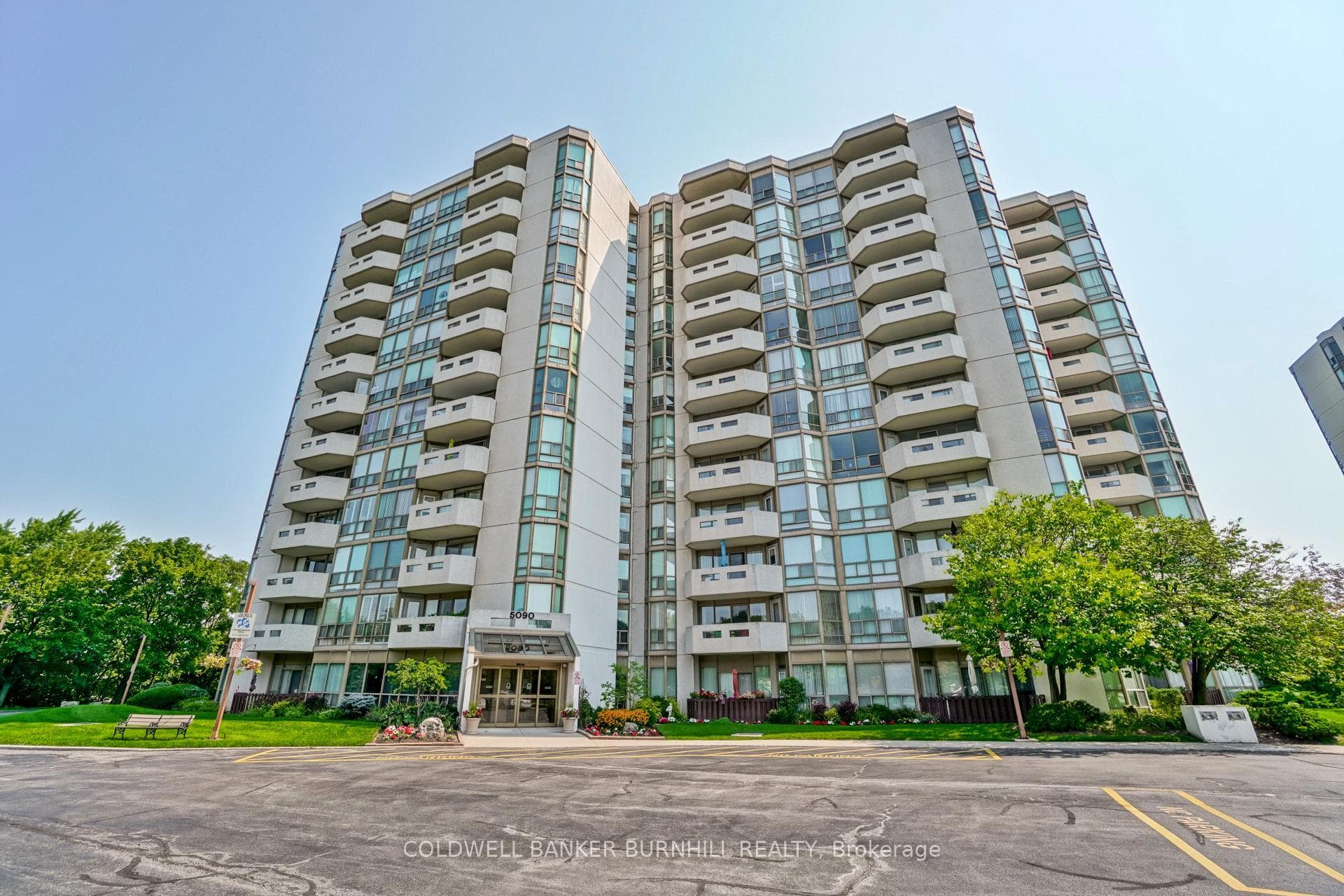 5090 PINEDALE Avenue Unit 605, Burlington, ON L7L 5V8 - Photo 1