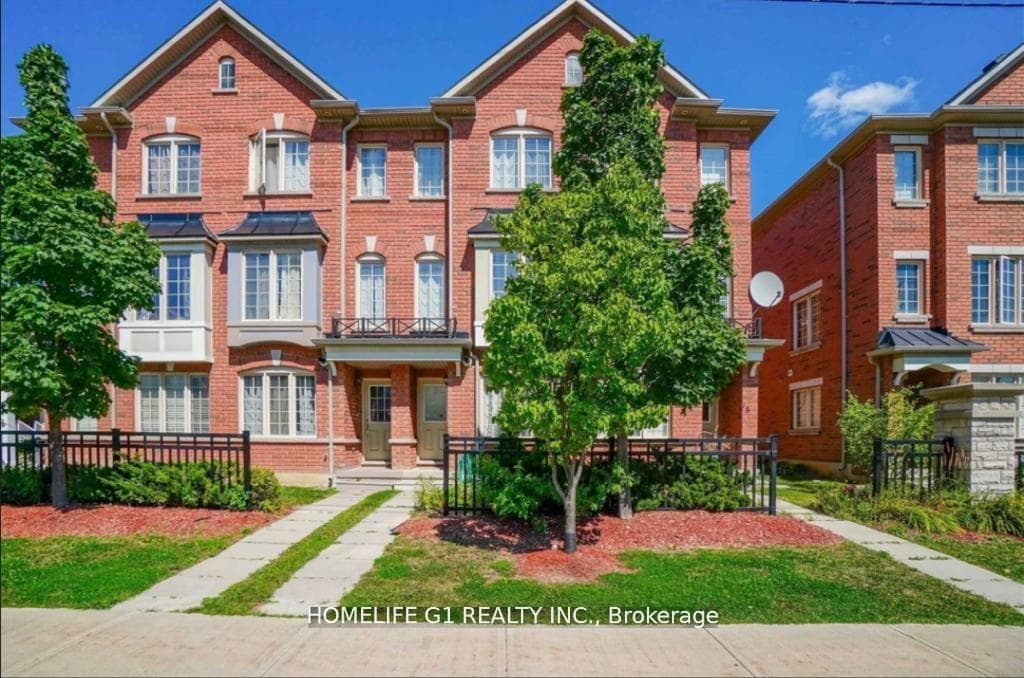 20 SHIRAZ Drive, Brampton