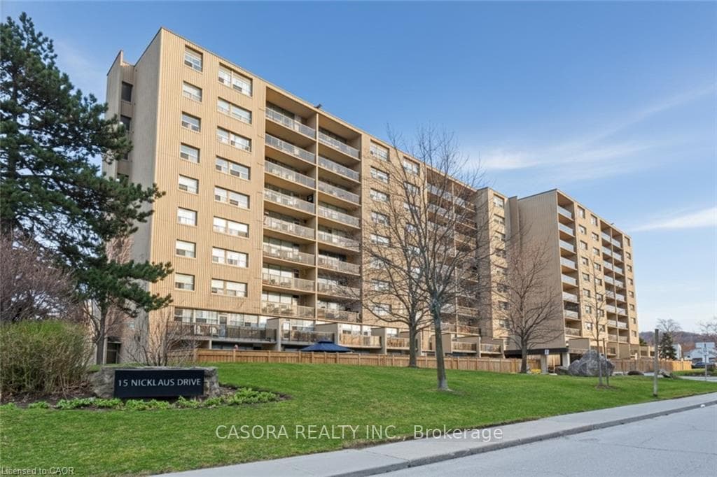 15 NICKLAUS Drive Unit 11, Hamilton, ON L8K 5J5 - Photo 1