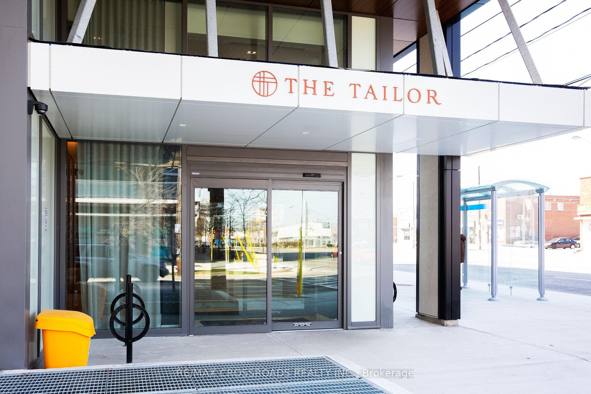 1195 The Queensway N/A Unit 406, Etobicoke (Islington / Rexdale), ON M8Z 1R6 - Photo 1