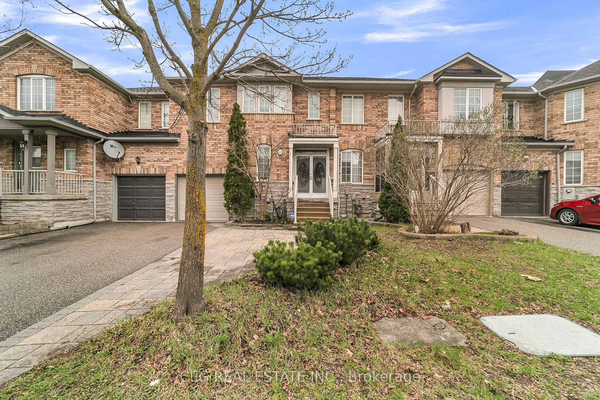 11 Holmwood Street, Richmond Hill