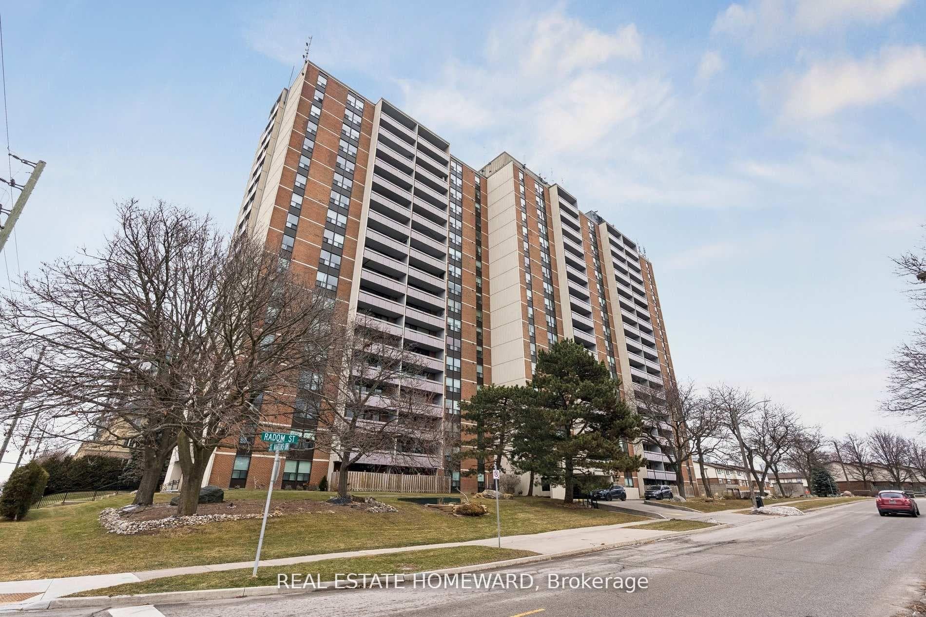 1210 Radom Street Unit 209, Pickering, ON L1W 2Z3 - Photo 1
