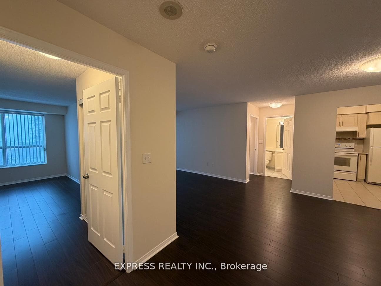 29 Pemberton Avenue Unit 809, Willowdale / Newtonbrook, ON M2M 4L5 - Photo 1
