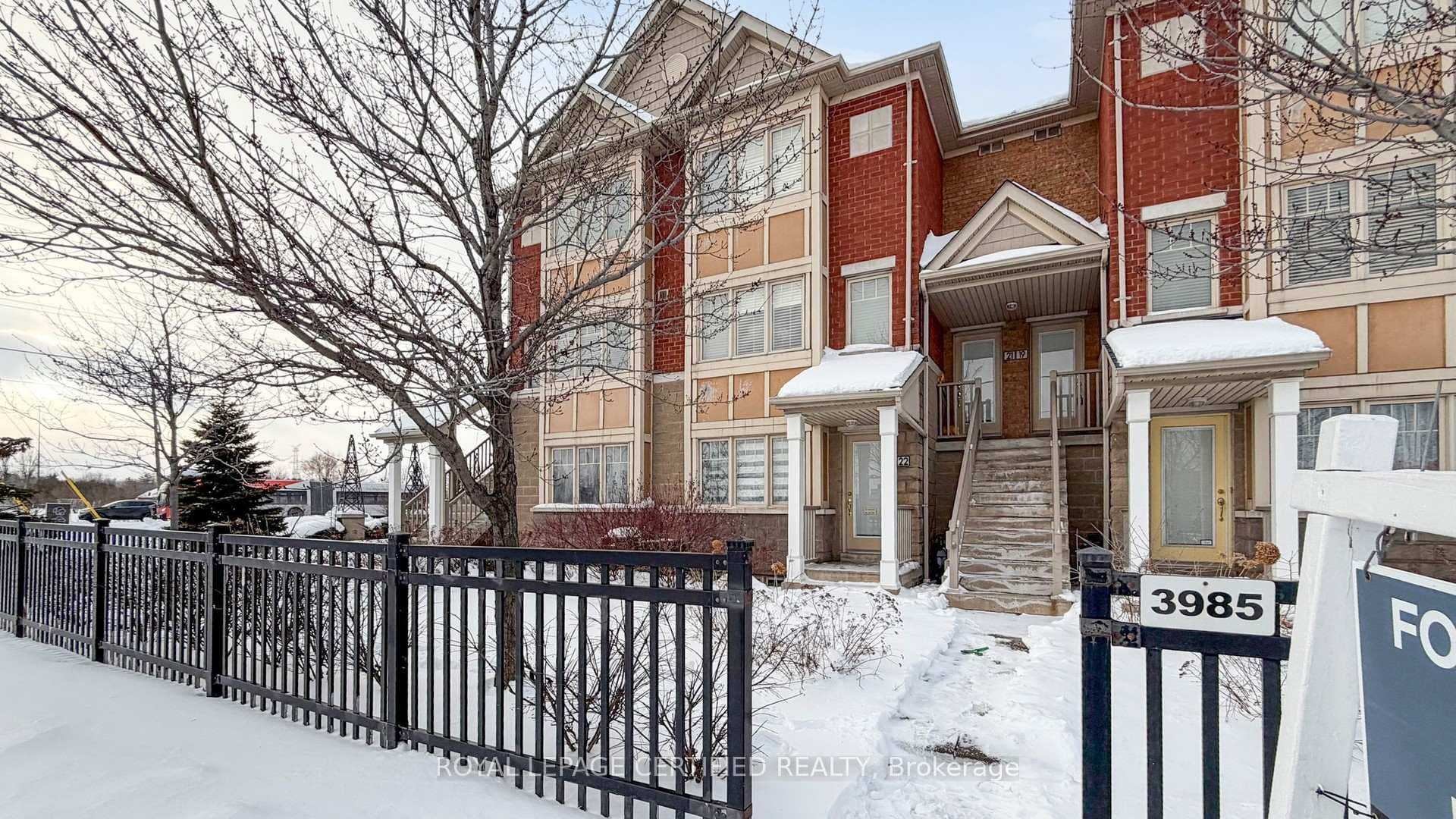 3985 Eglinton Avenue Unit 22, Mississauga, ON L5M 0E5 - Photo 1