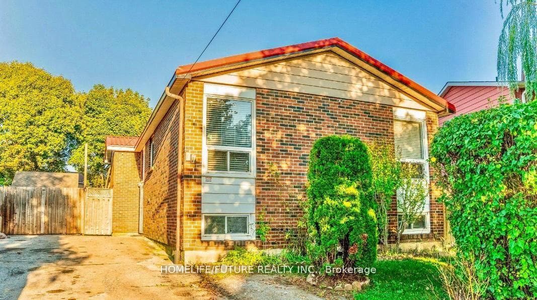 77 Snowball Crescent Unit Main, Scarborough (Morningside / West Hill), ON M1B 1S5 - Photo 1
