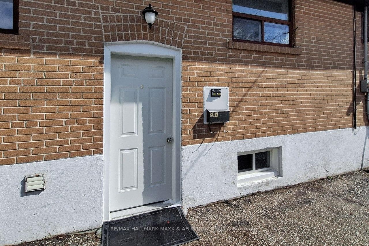 207 Septonne Avenue Unit Lower, Newmarket
