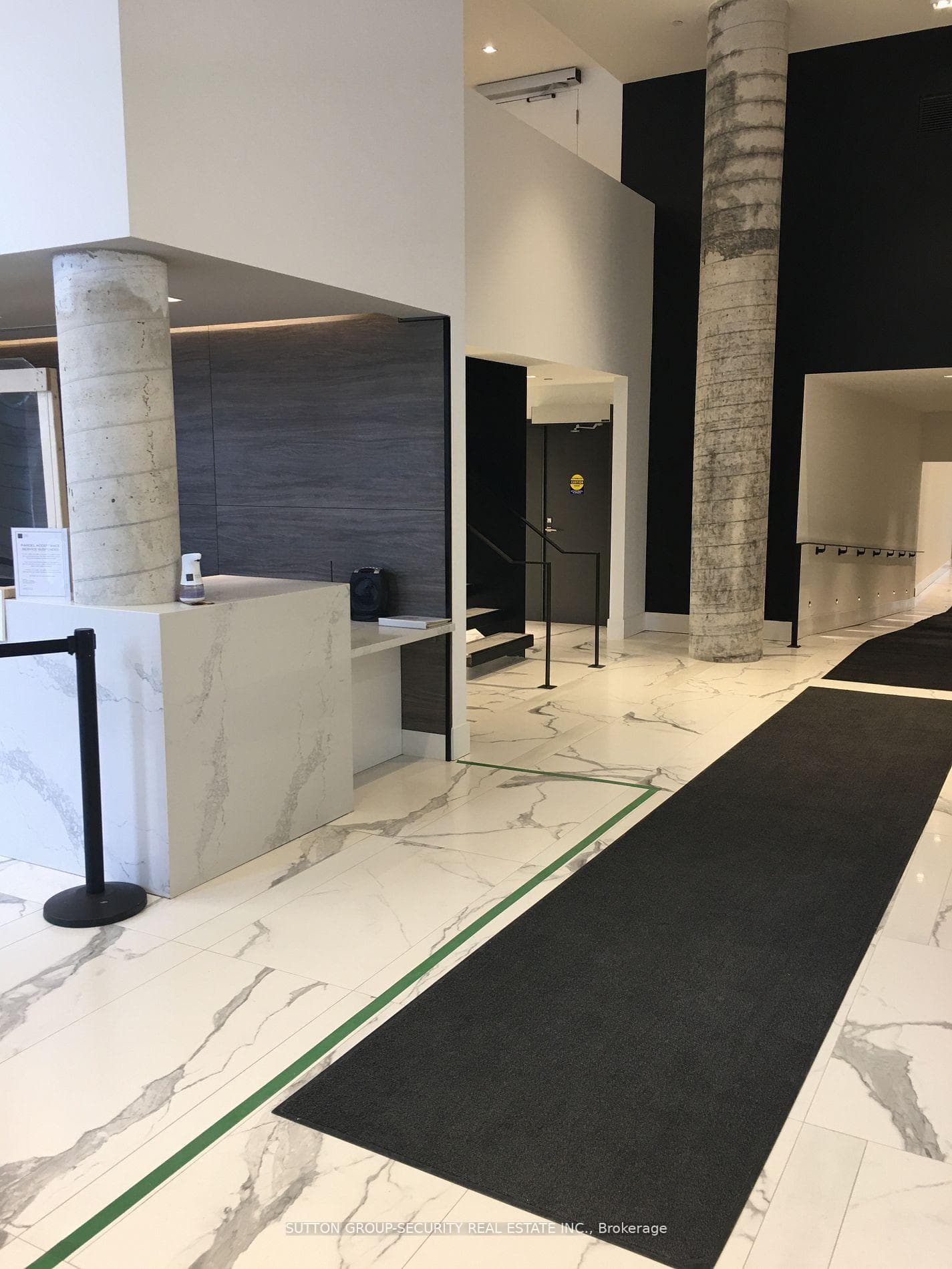 2916 Highway 7 Road Unit 314, Vaughan, ON L4K 0K6 - Photo 1