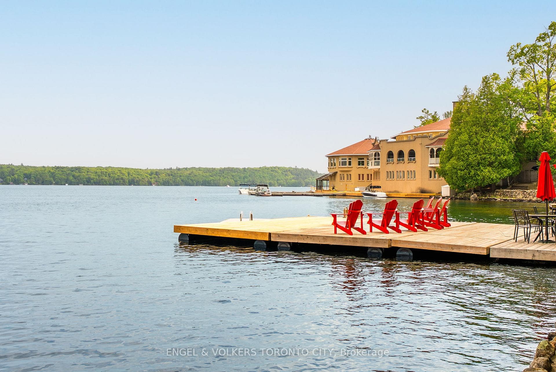 12 Bigwin Island Unit 126, Lake of Bays