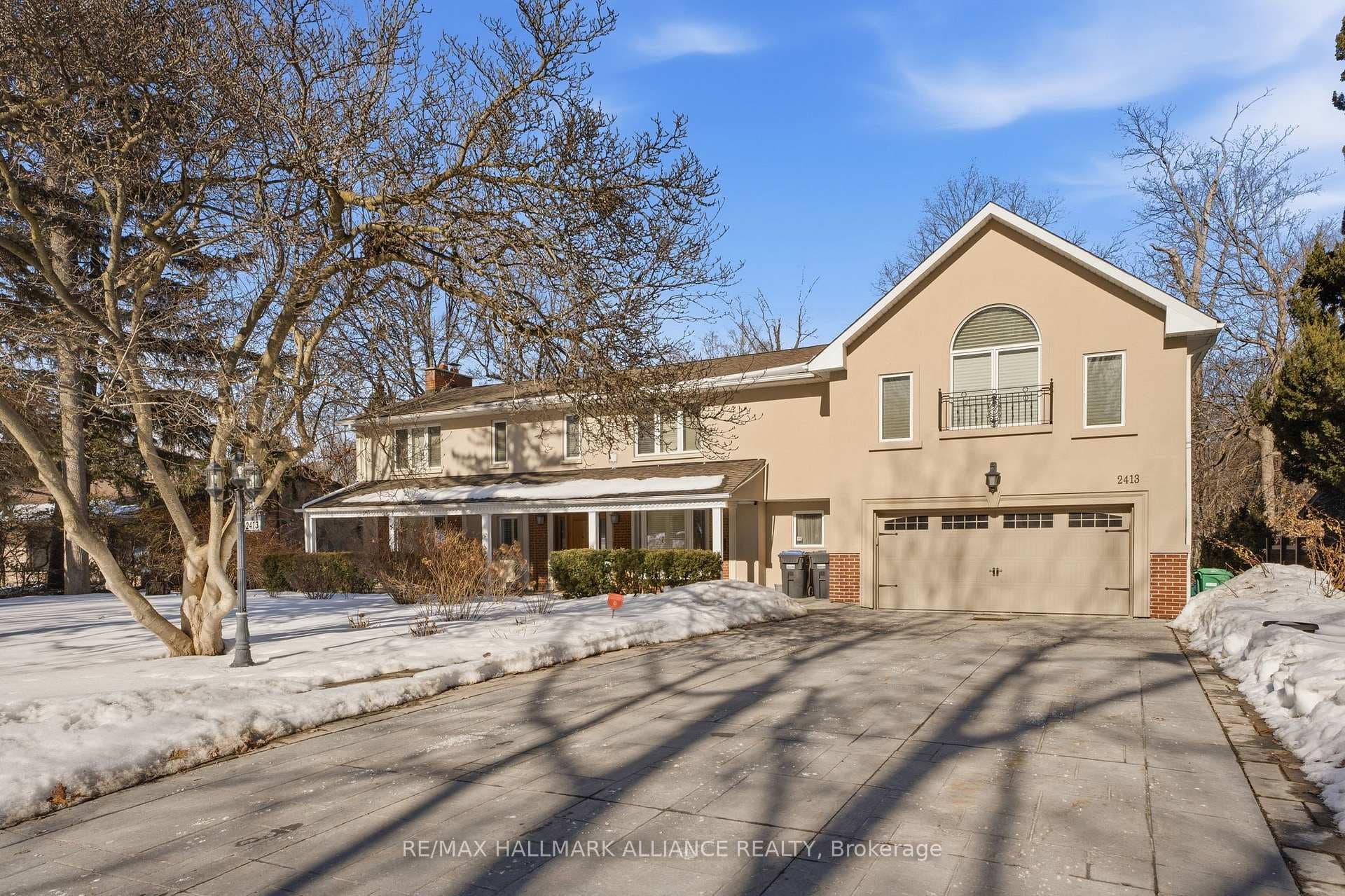 2413 Robin Drive, Mississauga, ON L5K 1S8 - Photo 1