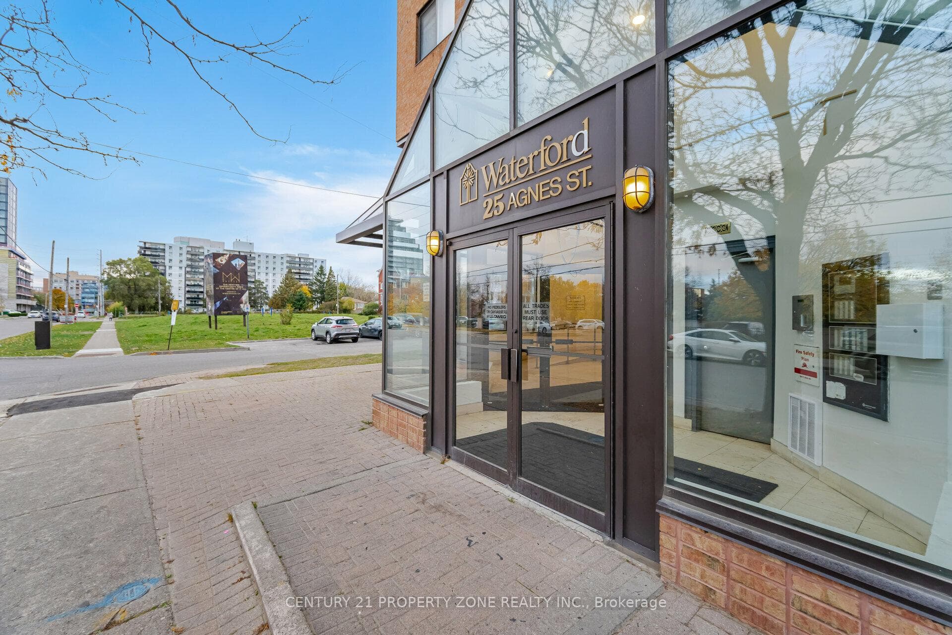 25 Agnes Street Unit 1102, Mississauga, ON L5B 3X7 - Photo 1