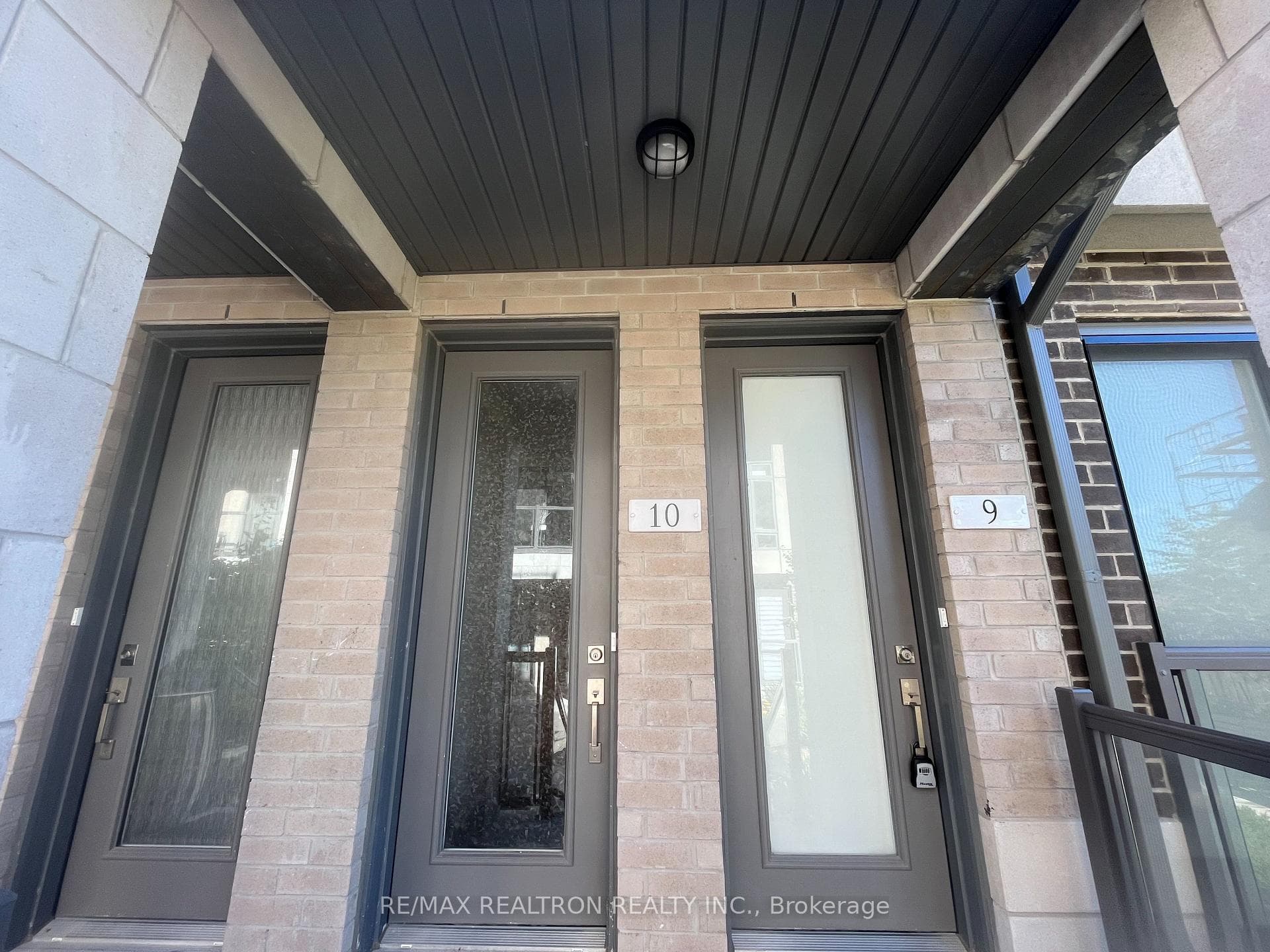 713 Lawrence Avenue Unit 10, York / Weston, ON M6A 0C6 - Photo 1