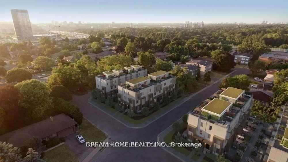 18 Greenbriar Road Unit 2, Hillcrest Village / Bayview Village, ON M2K 0G7 - Photo 1
