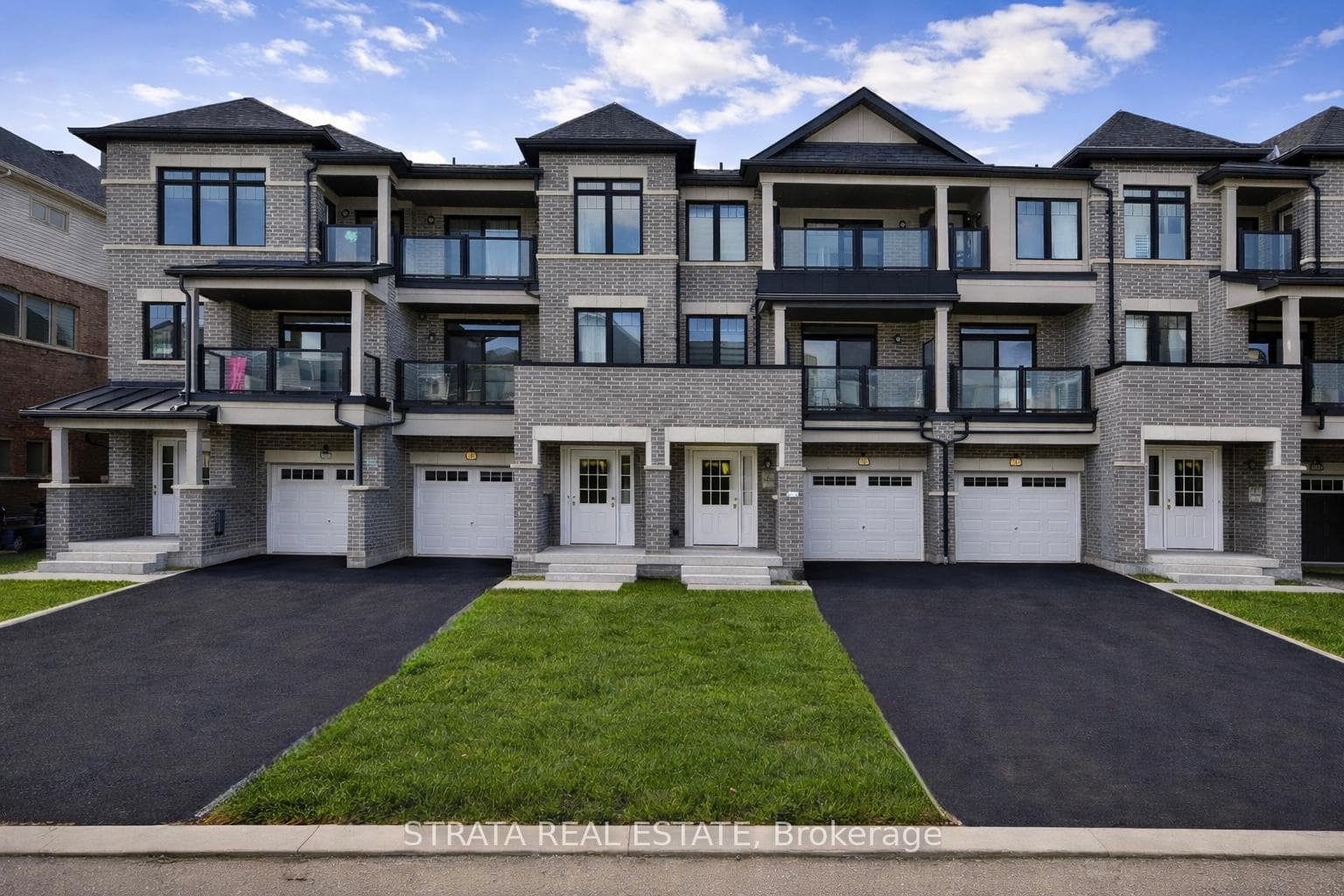 1983 Cameron Lot Crescent, Oshawa, ON L1L 0S1 - Photo 1