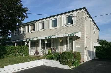 7 Yellowstone Street, Downsview / Black Creek, ON M3N 1M3 - Photo 1