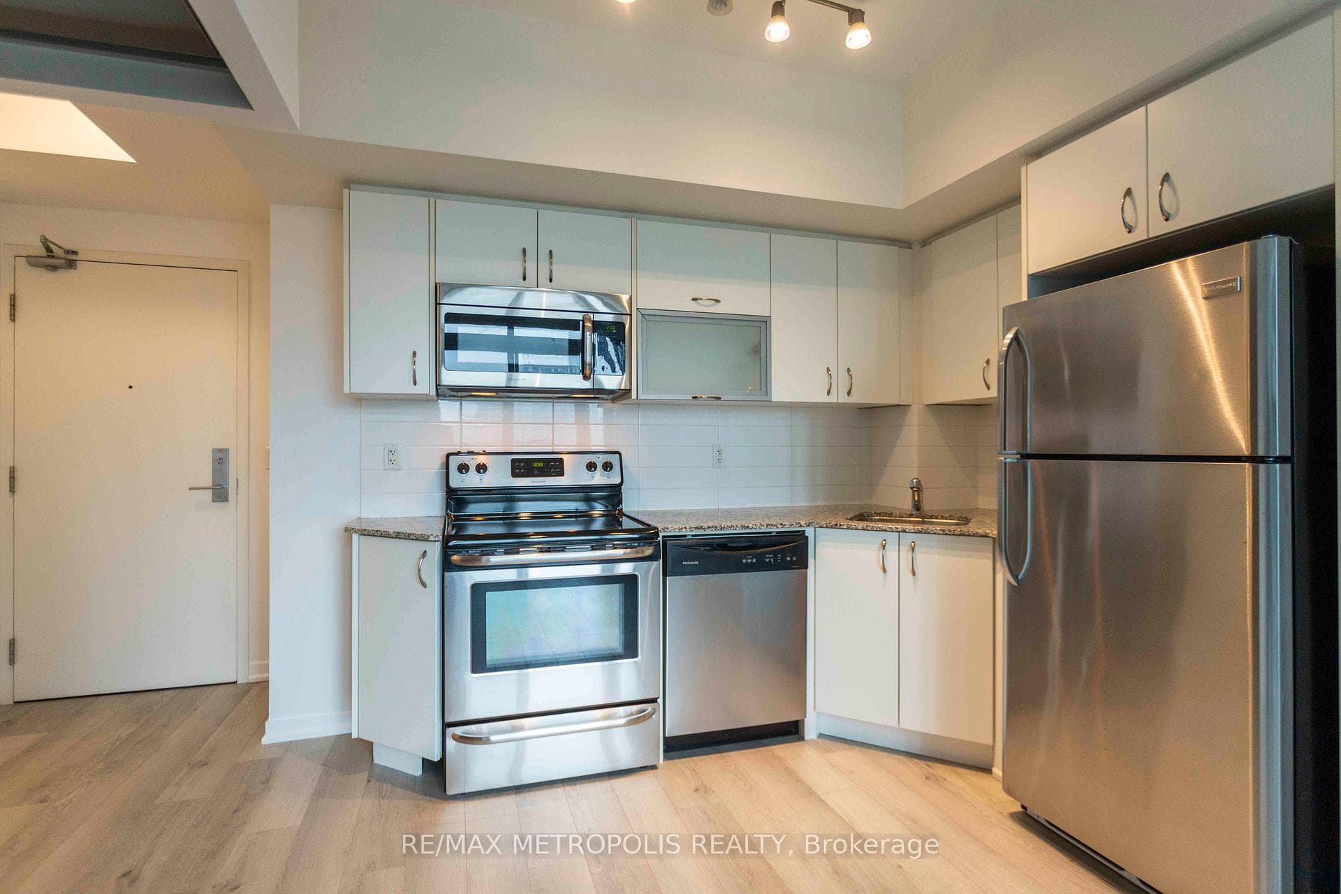 55 East Liberty Street Unit 717, Downtown Toronto / Waterfront, ON M6K 3P9 - Photo 1