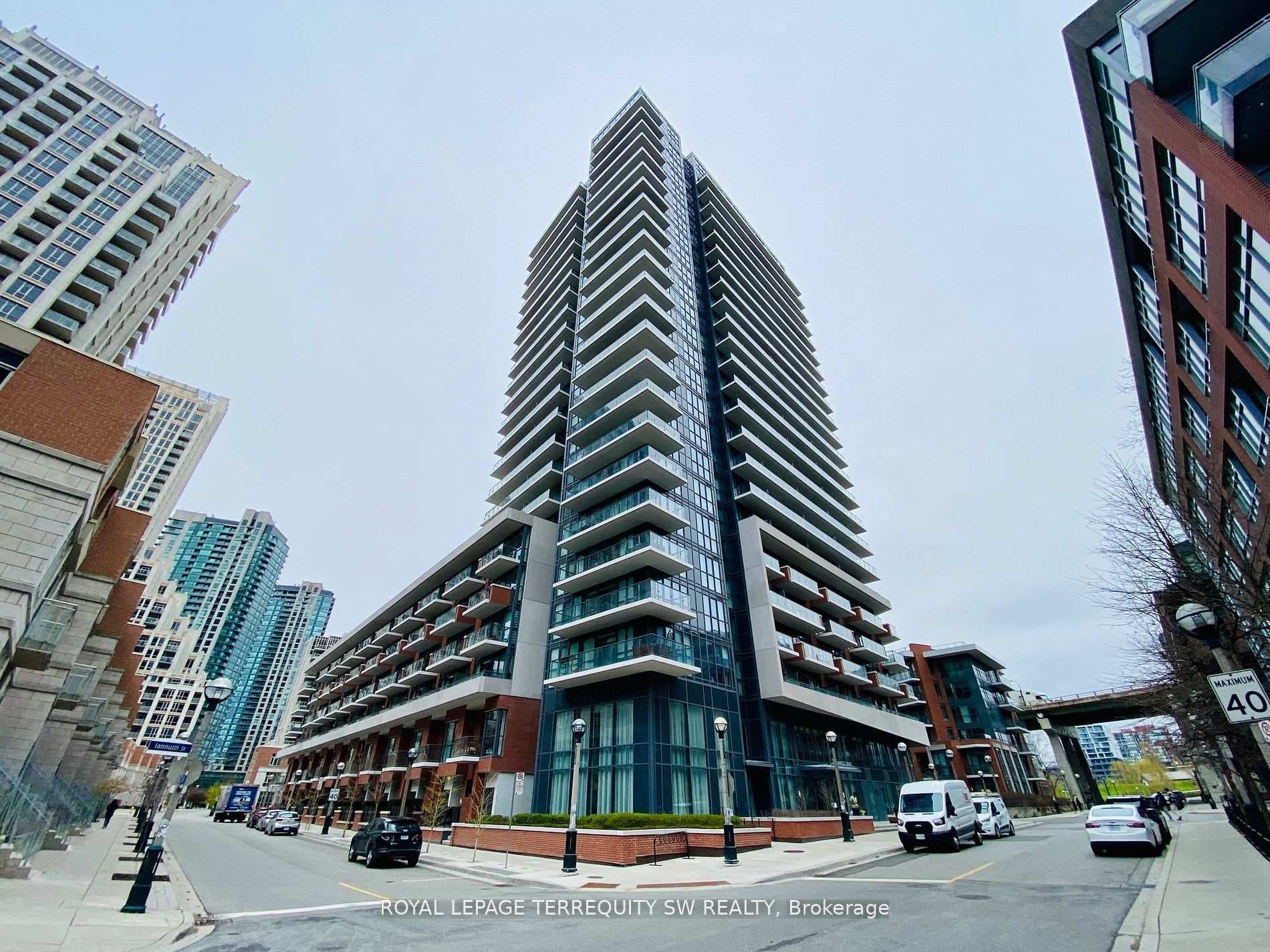 38 Iannuzzi Street Unit LPH09, Downtown Toronto / Waterfront, ON M5V 0S2 - Photo 1