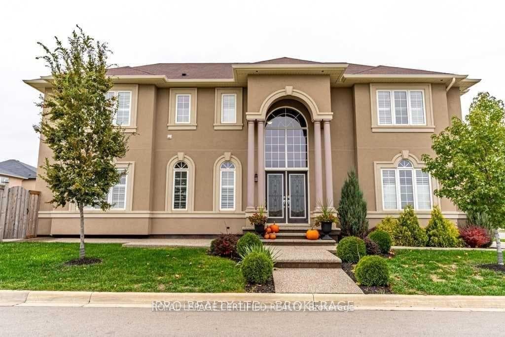 60 Guest Street, Hamilton, ON L9K 0G5 - Photo 1