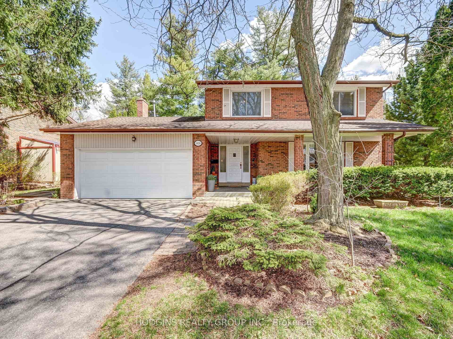 1828 Sherwood Forrest Circle, Mississauga