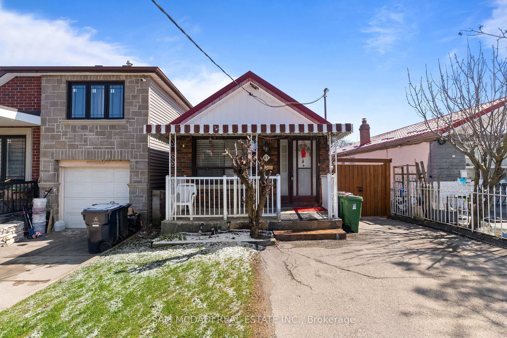 87 Dynevor Road, Keelesdale / Eglinton West, ON M6E 3X3 - Photo 1