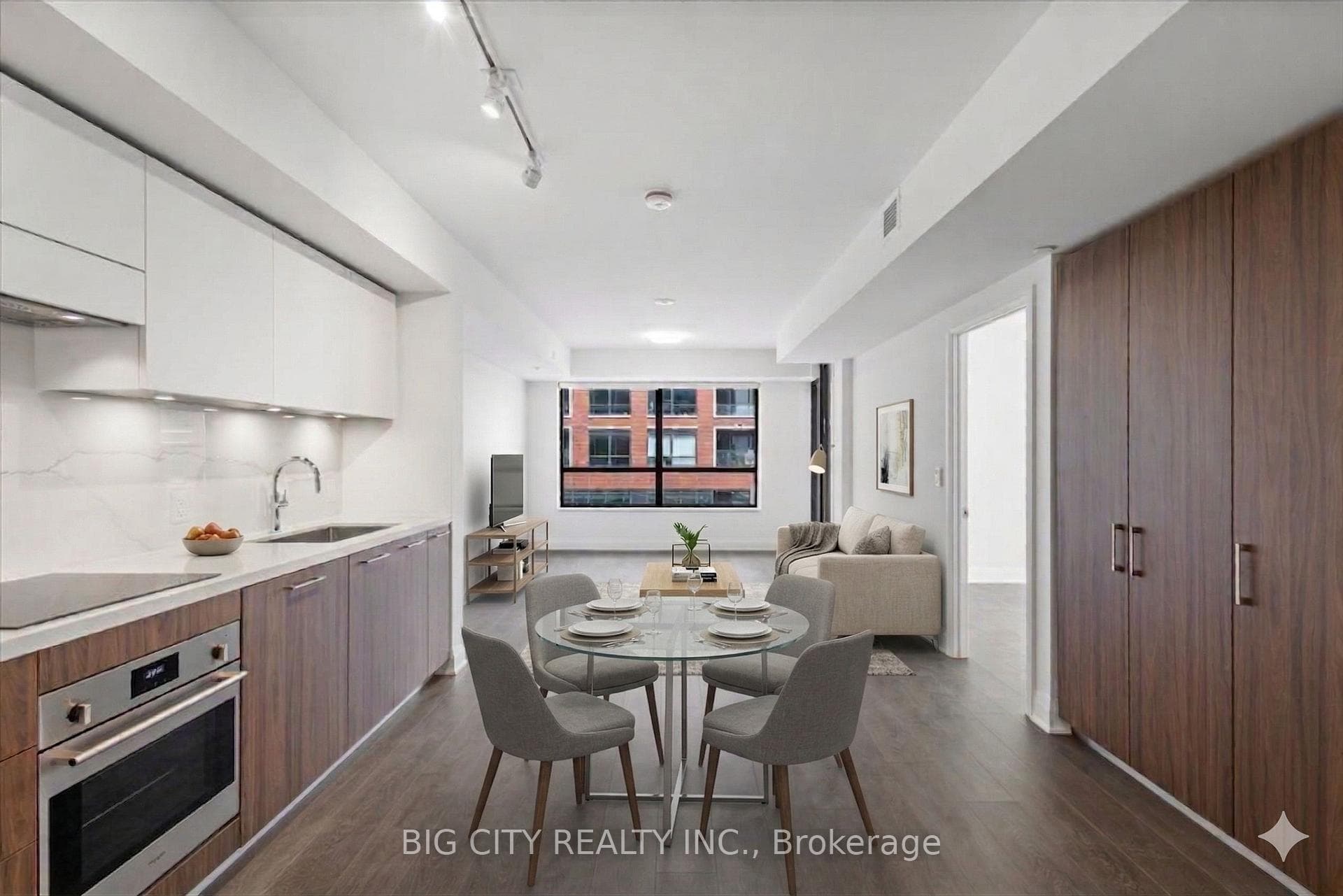 33 Frederick Todd Way Unit 305, Toronto C11
